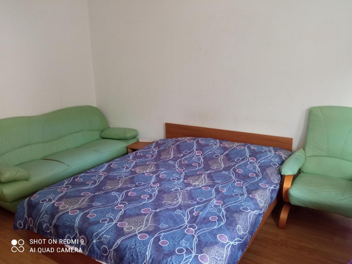 Appartement Studio Andreea à Bucarest Extérieur photo